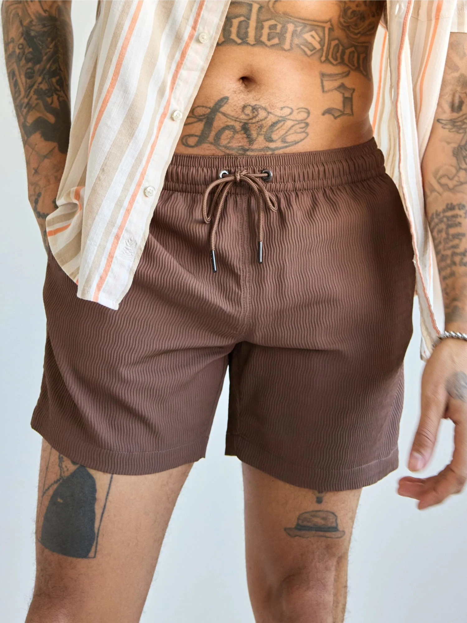 The Hot Chocolates 5.5" (Textured Lined Swim) 1 The Hot Chocolates 5.5" (Textured Lined Swim)