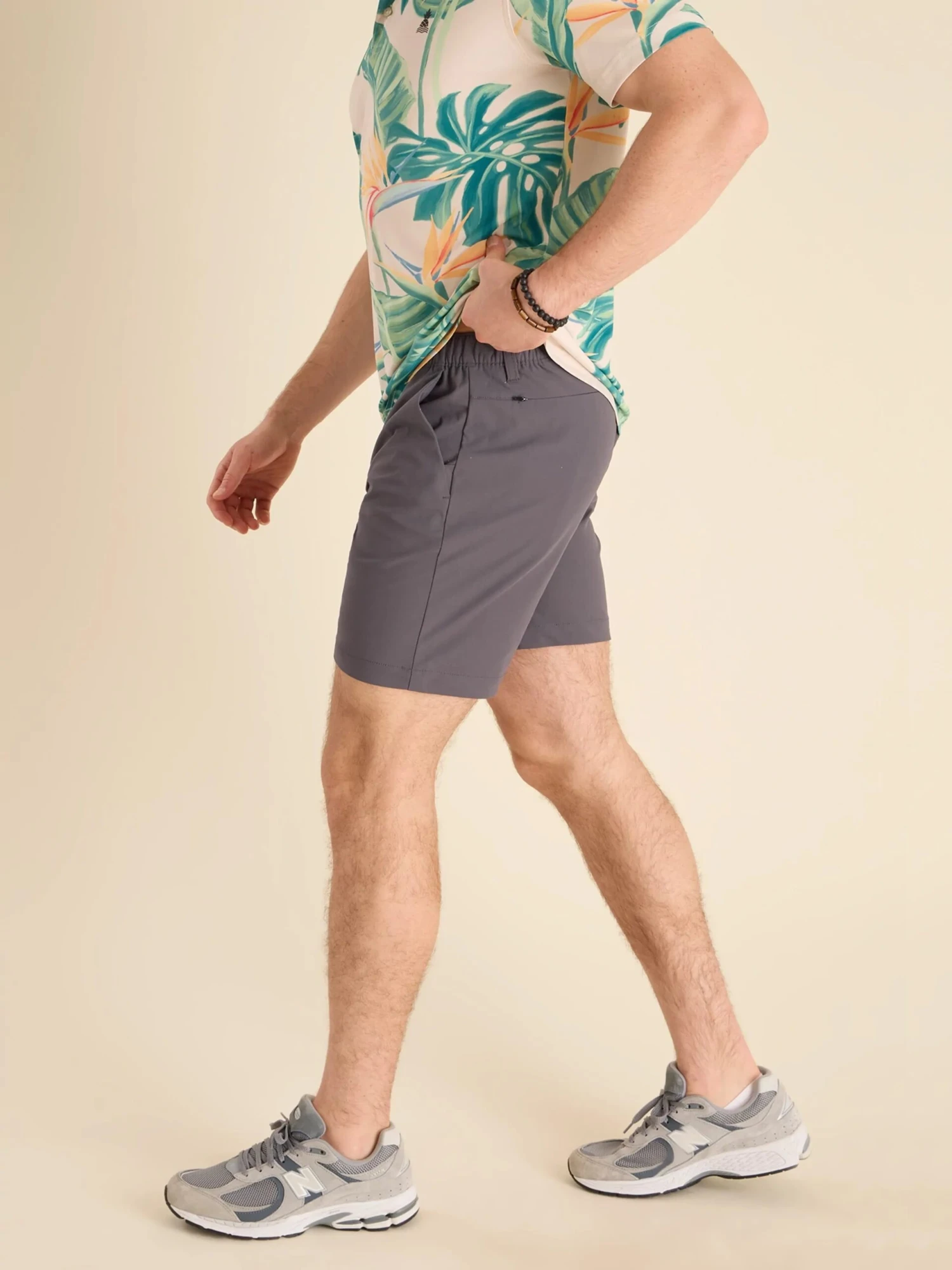 The Musts (Fairway Short) 5 The Musts (Fairway Short) - Image 5