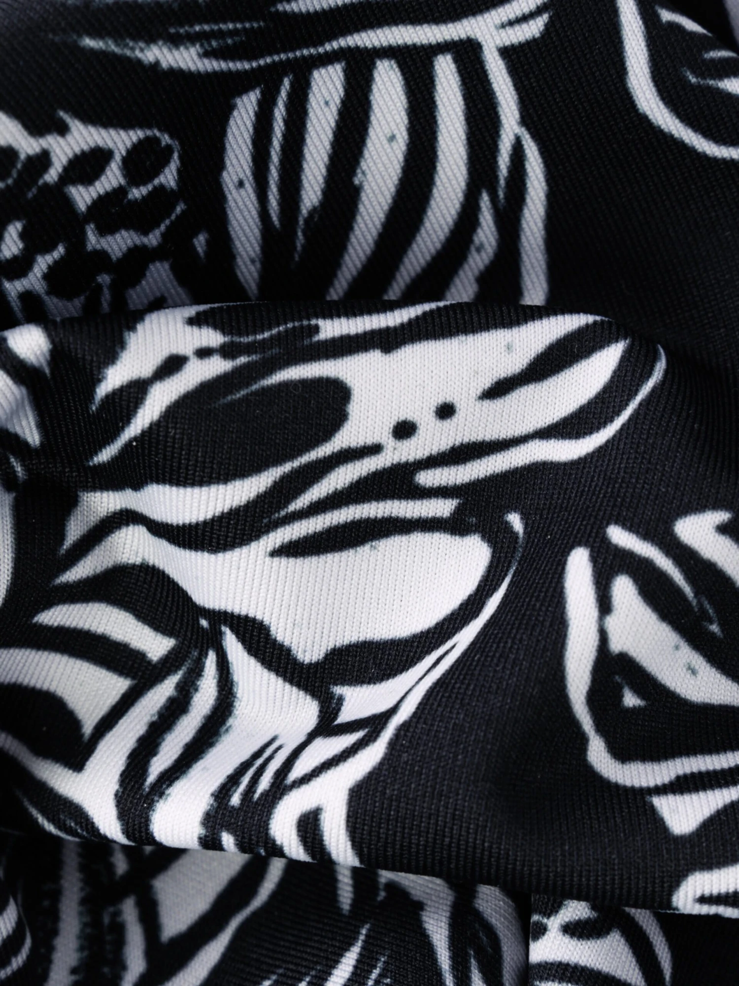 The Floral Estate (Boys Performance Polo) 6 The Floral Estate (Boys Performance Polo) - Image 6